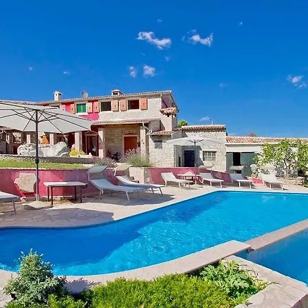 Jurazini Tatil Evi Nedeščina